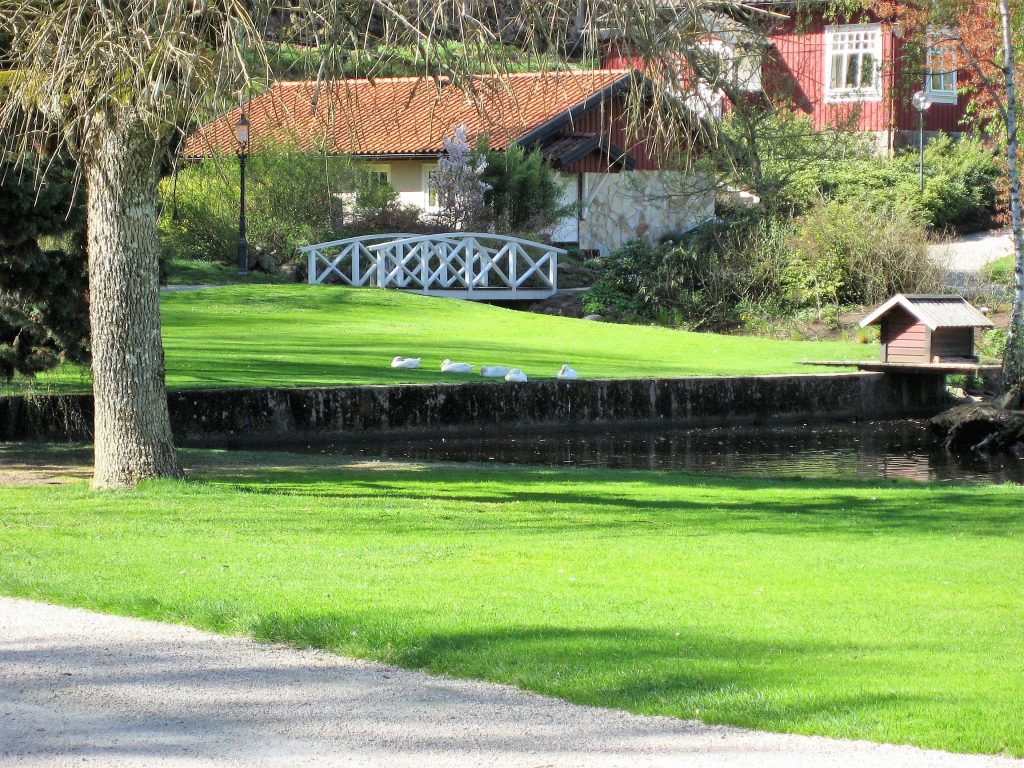 En langweekend på Thorskogs Slott i Sverige gjør inntrykk - Fra parkanlegget