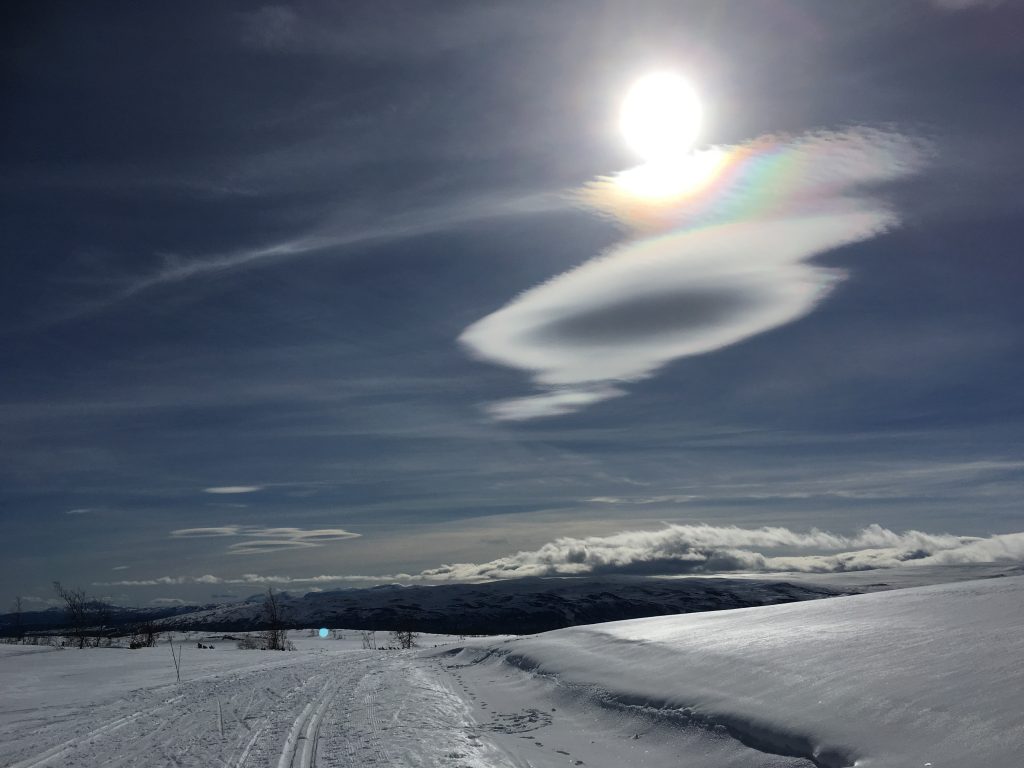 Å komme påsketuristene i forkjøpet på Beitostølen - Garli før påsken