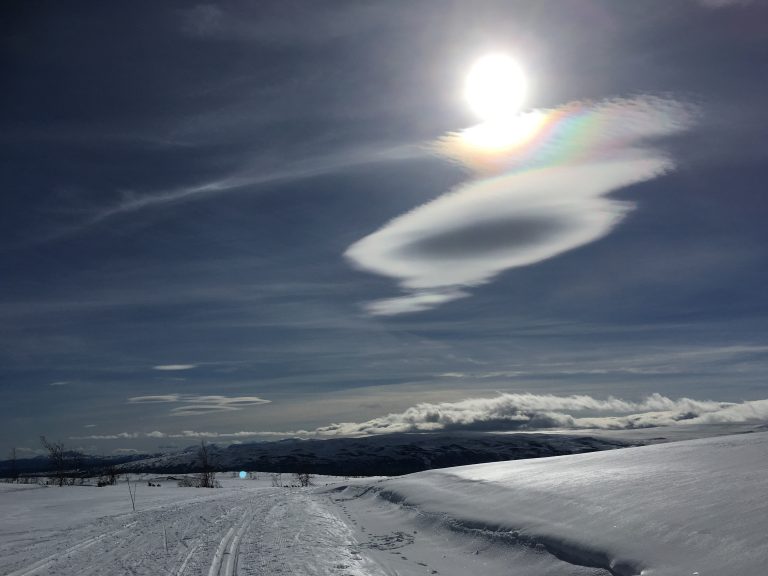 Å komme påsketuristene i forkjøpet på Beitostølen - Garli før påsken