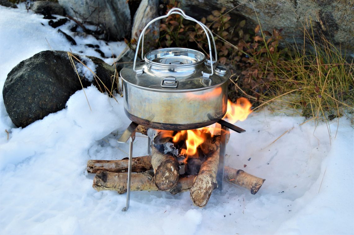På fjelltur er kaffekjele på bål en ekstra boost til å gå videre, Beitostølen