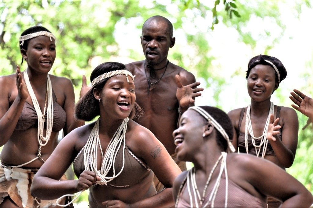 Afrikanske dansere, Victoria Falls
