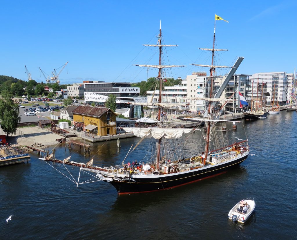 The Tall Ships Races i Fredrikstad - sett fra toppen av Litteraturhuset IMG_2520 (2)