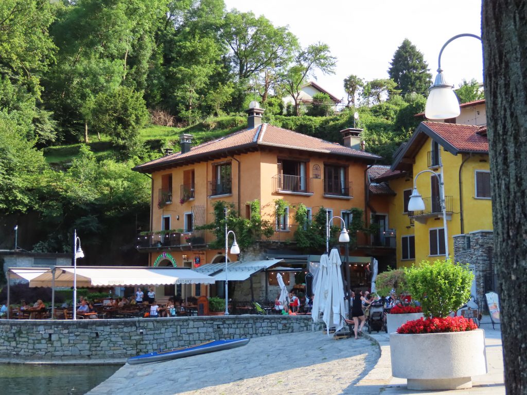 Restauranten i sentrum av Mergozzo - Birreria Freelance