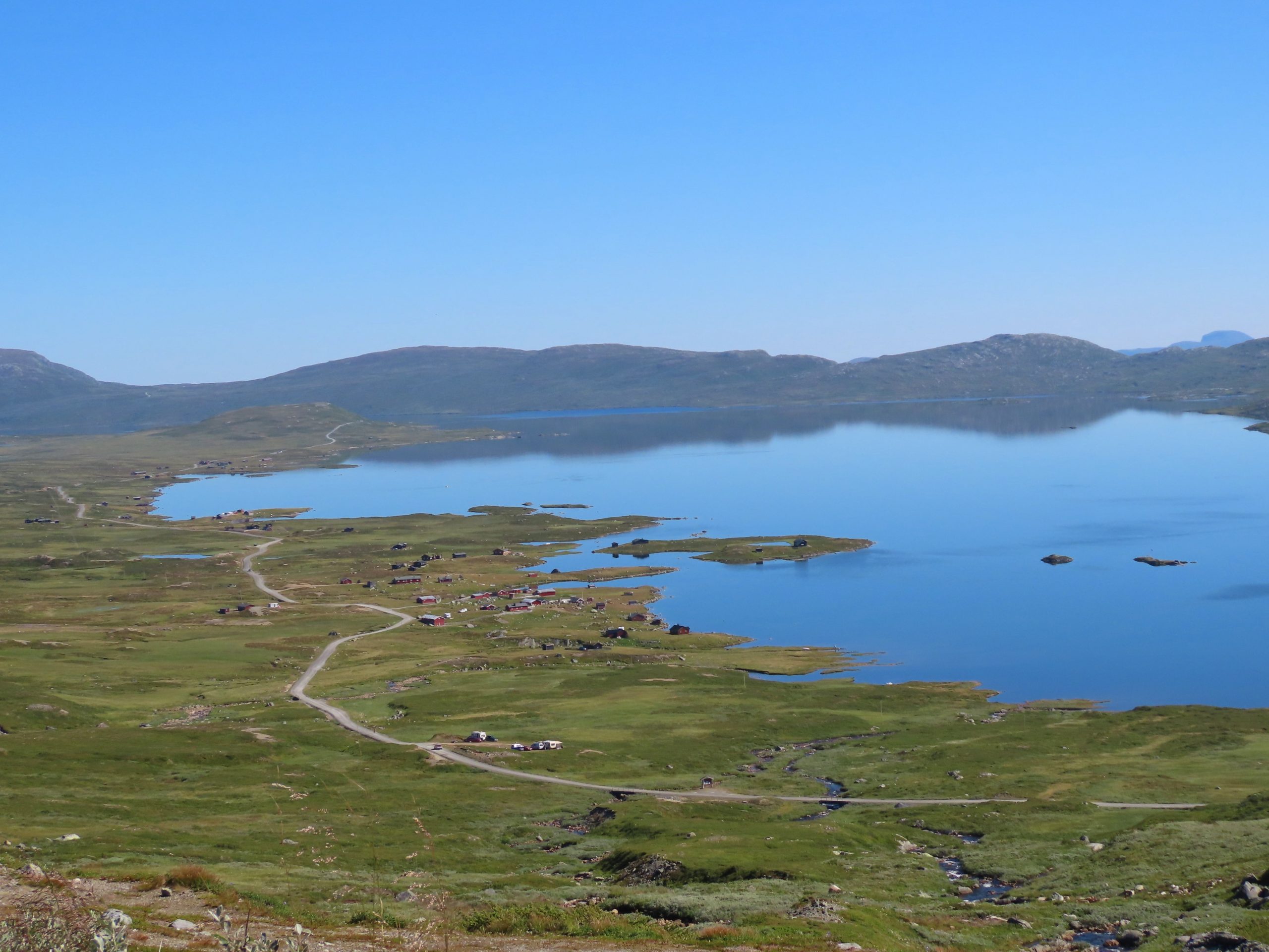 Utsikt fra Rjupa utover Vinstervann