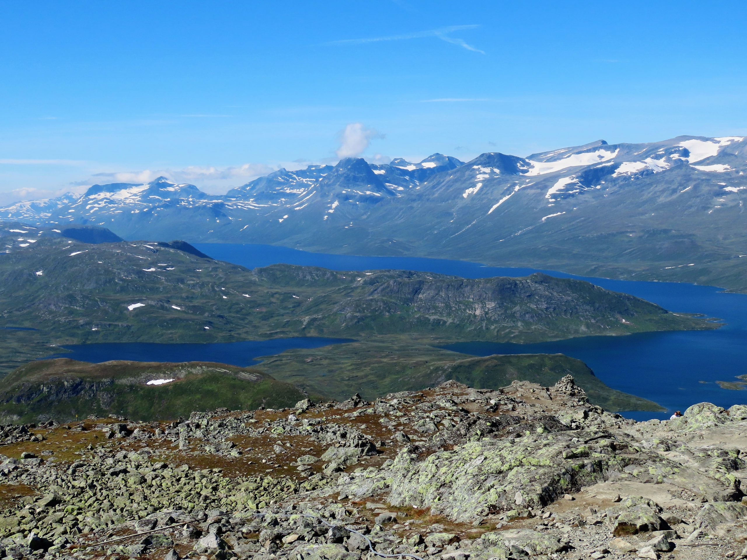 Bitihorn 1607 MOH – porten til Jotunheimen mot Bygdin