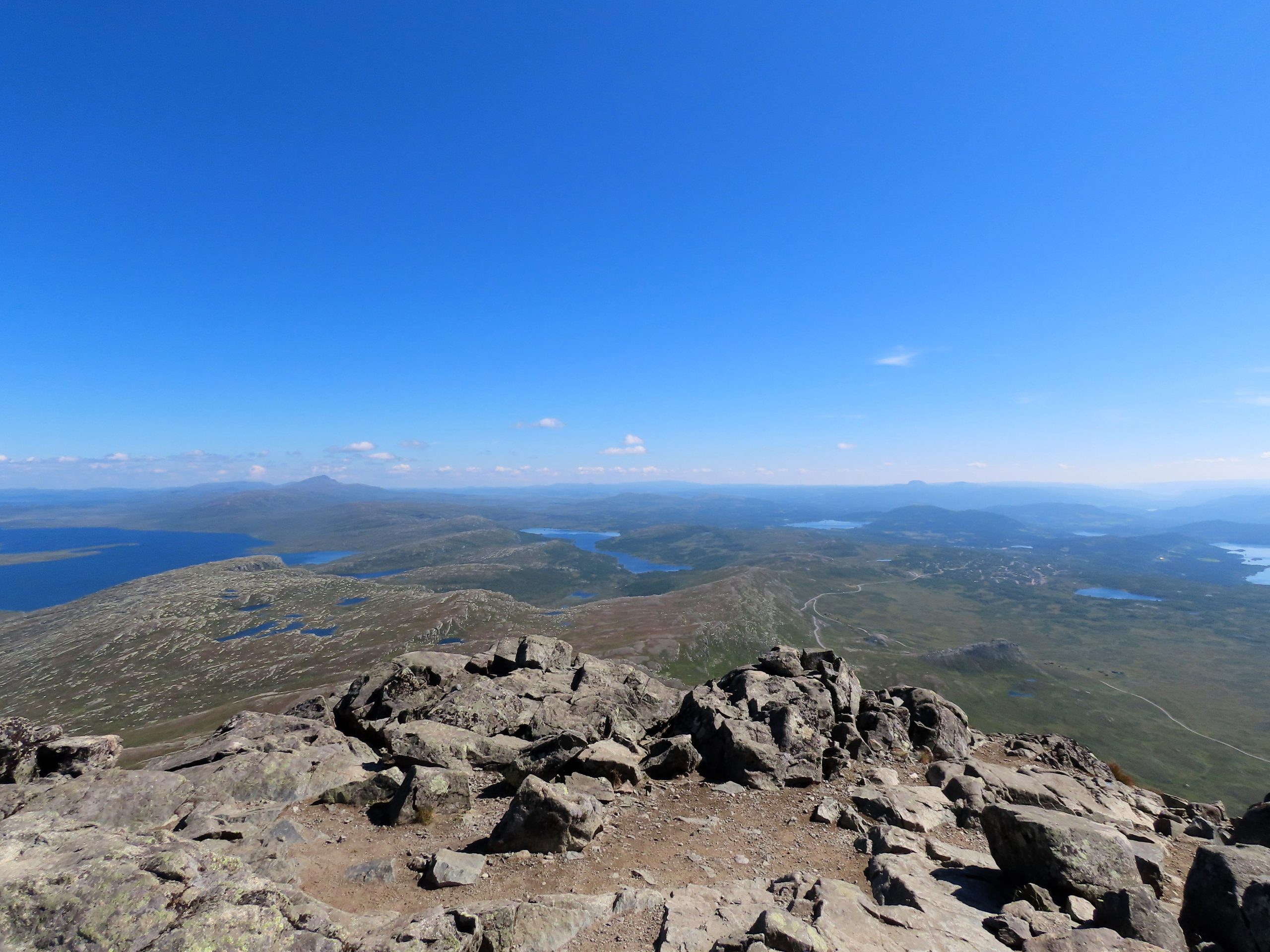 Bitihorn 1607 MOH – porten til Jotunheimen panoramautsikt i 360 grader