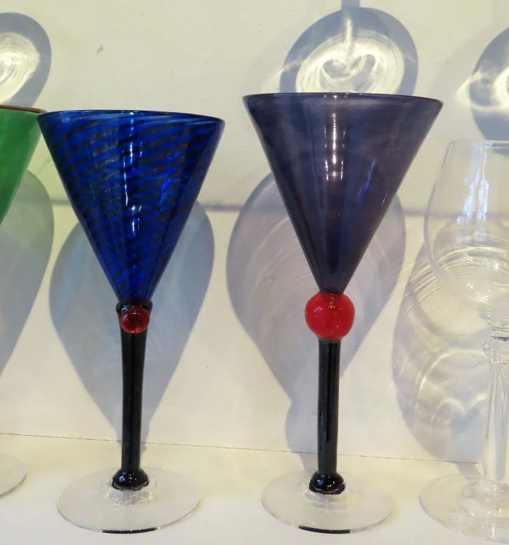 Stor utvalg i håndlagde glass