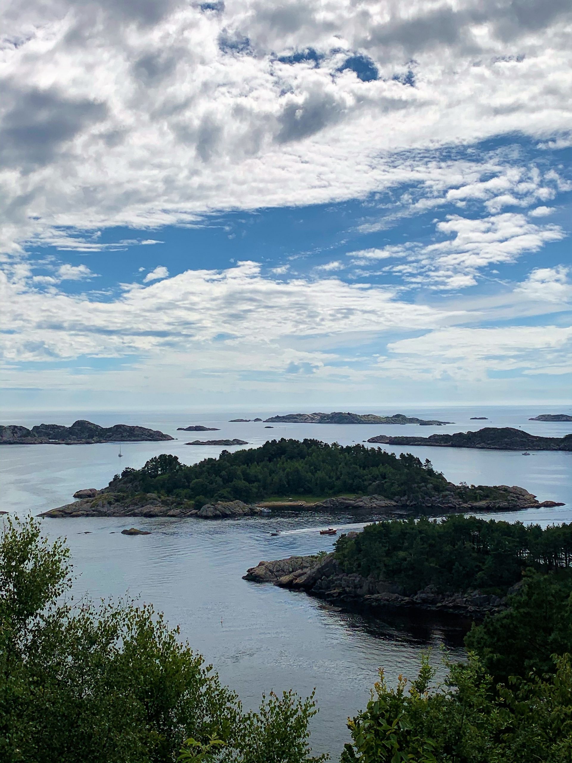 Utsikt over sjøen fra Hebdeheia
