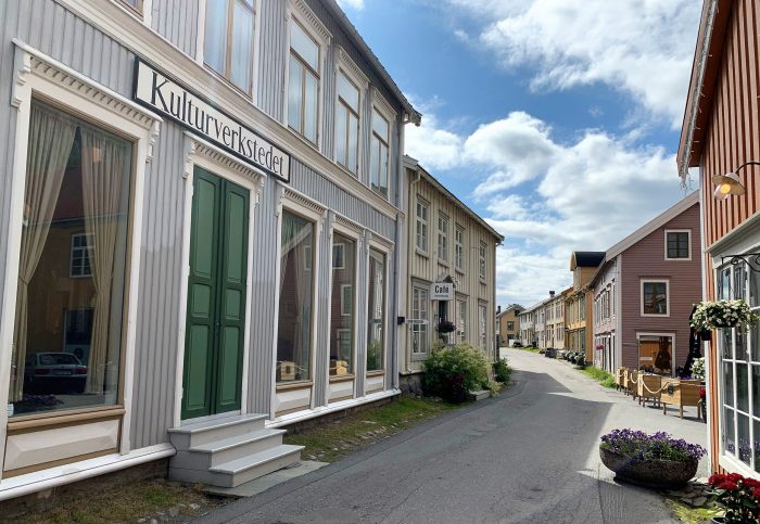 Mosjøen - en historisk opplevelse i Vefsn på Helgeland - Sjøgata