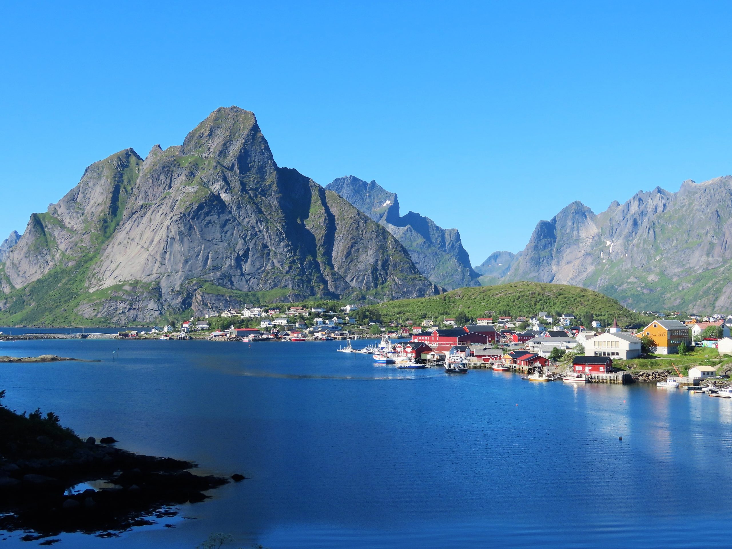 Oversiktsbilde over Reine