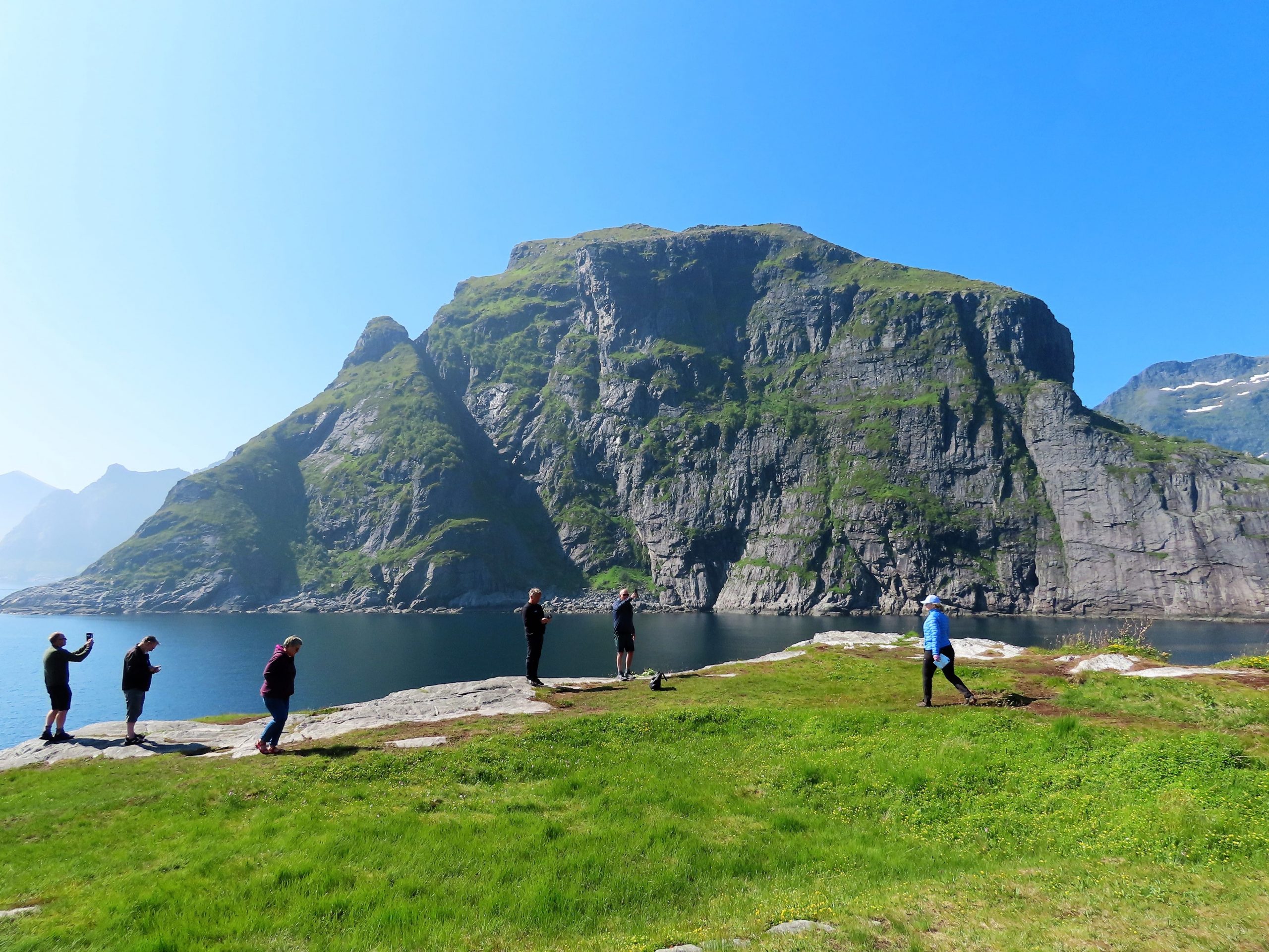 Ting å gjøre i Lofoten - magisk natur, strender, fiskevær - Ytterst i Å ...