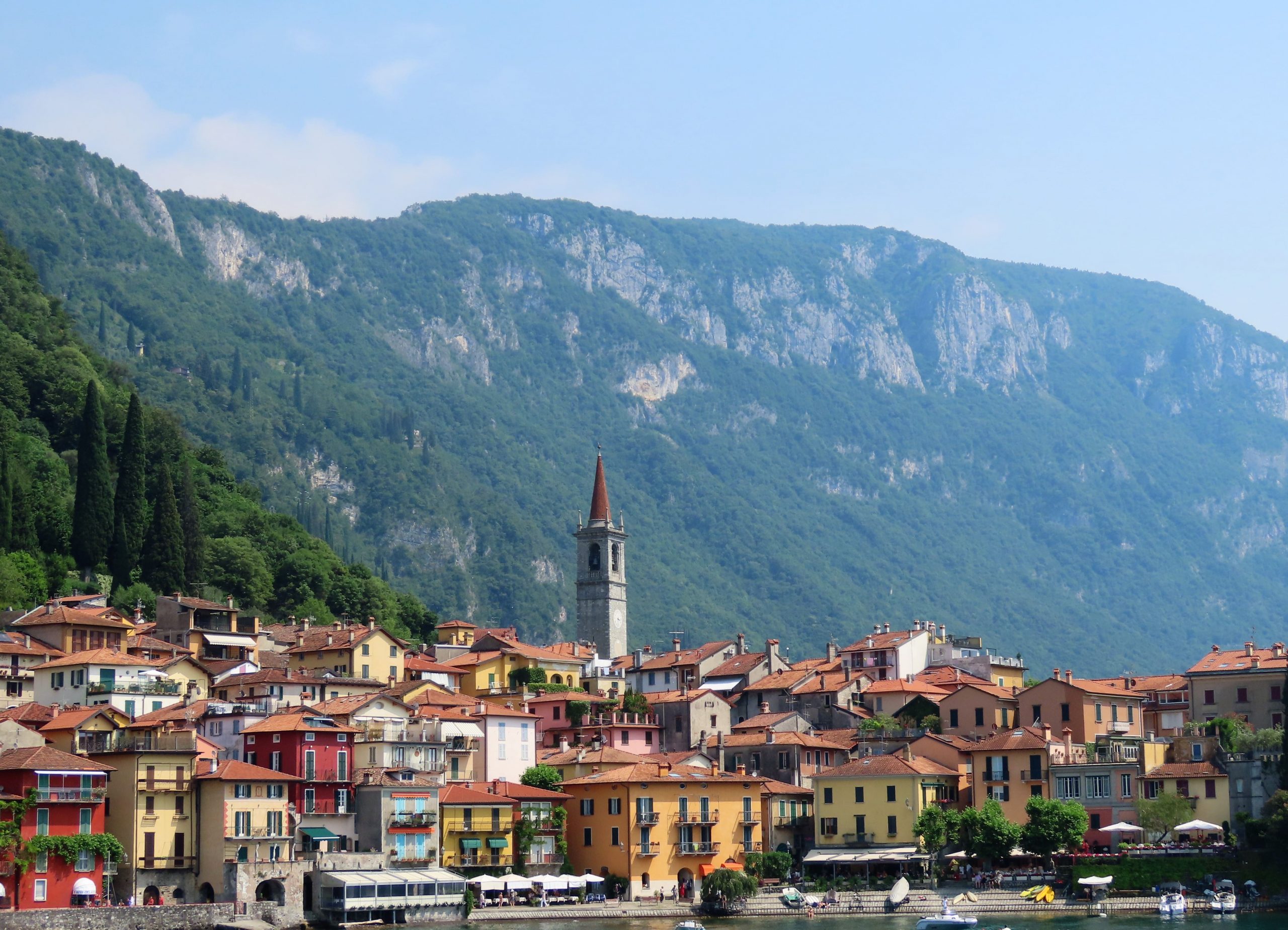 Varenna sett fra Comosjøen