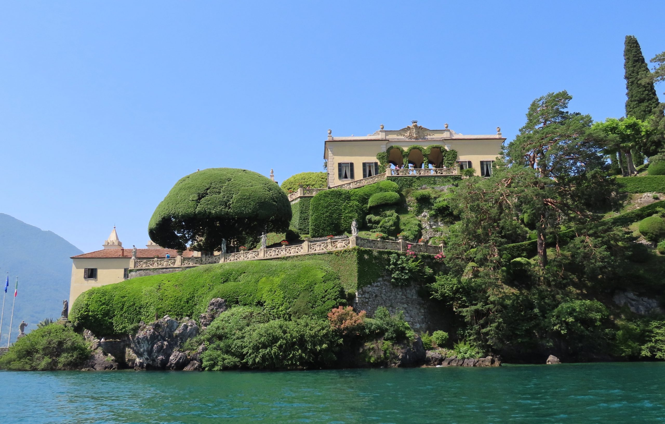 Villa del Balbionello, Comosjøen – et elegant hageanlegg sett fra sjøen