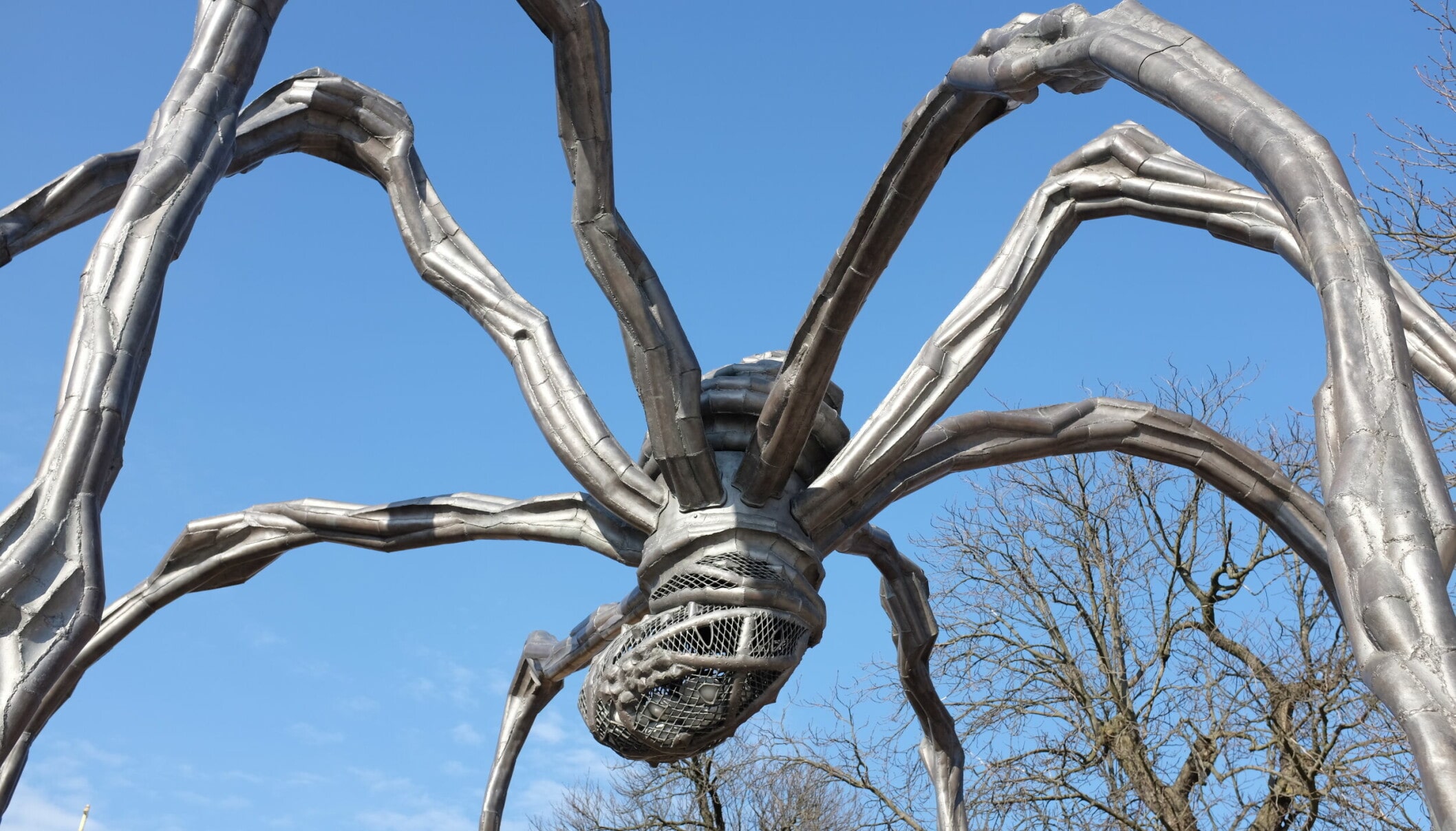 Mamon - skulptur av den amerikanske kunstneren Louise Bourgeois