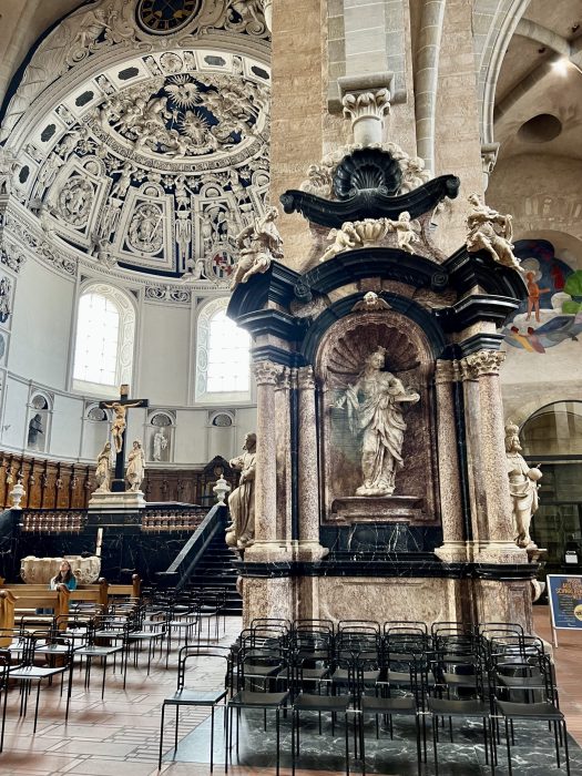 Den flotte Trier Dom eller St. Peters katedralen