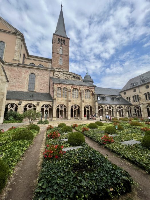 Hageanlegget ved domkirken - St. Peters katedral i Trier