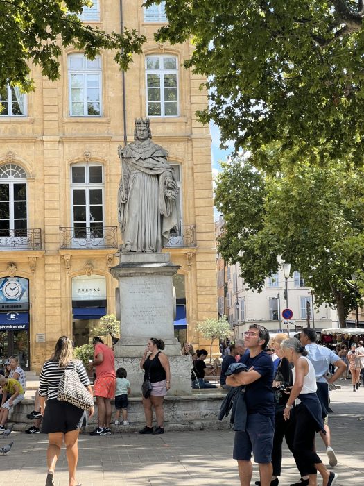 Statue du Roi René - Cours Mirabeau - Aix en Provence