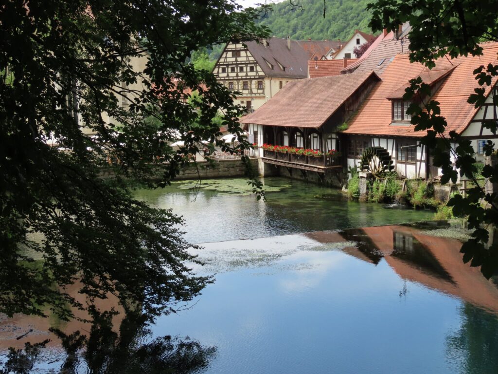 Opplev Blaubeuren og Blautopf - Mølla som ligger inntil Blautopf
