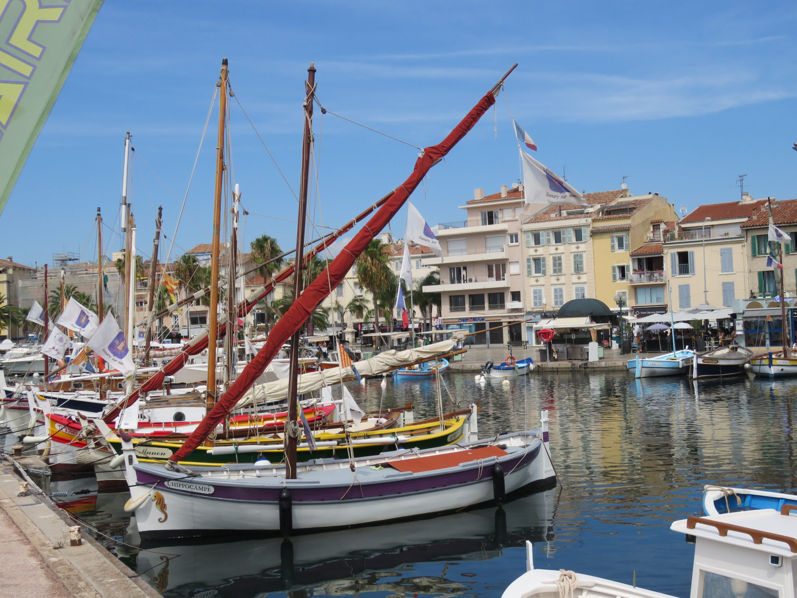 3 sjarmerende byer i Provence - Sainte Maxime, Sanary sur mer og Aix en Provence - Her fra havneområdet i Sanasy-sur-mer