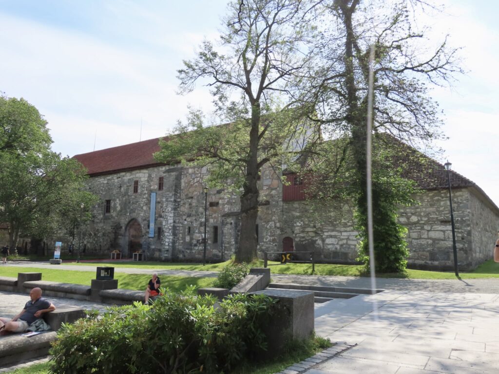 Erkebispegården og museet ved Nidarosdomen - Trondheim