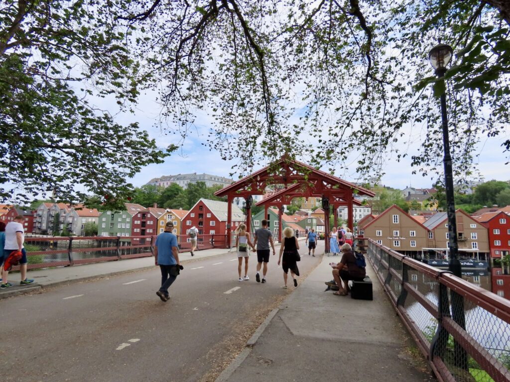 Over "Lykkens portal" - Trodnheim