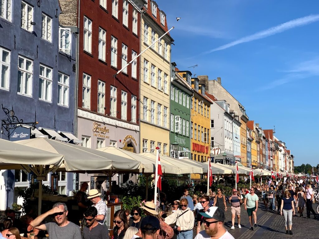 Bylivet i Nyhavn
